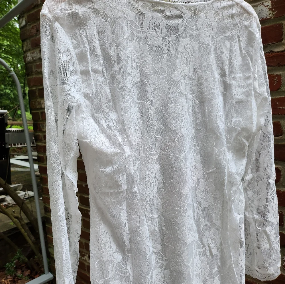 Lace dress. Long sleeve. Short. - Picture 6 of 13